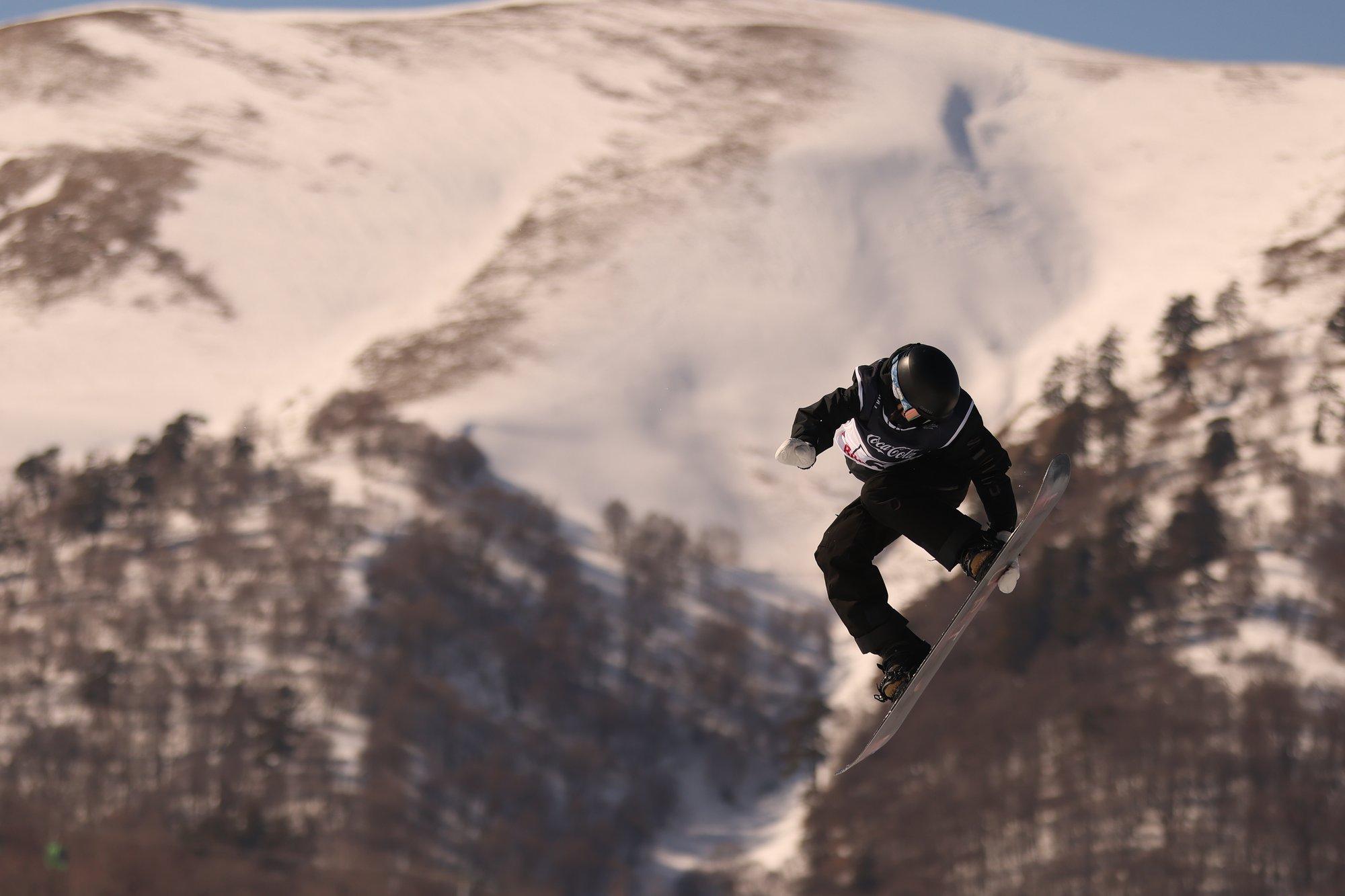 MK-finaalis esikümnesse jõudnud Laura Anga tegi Eesti lumelaudurite seas ajalugu. "Võistluspaik hirmutas mind esialgu päris ära“