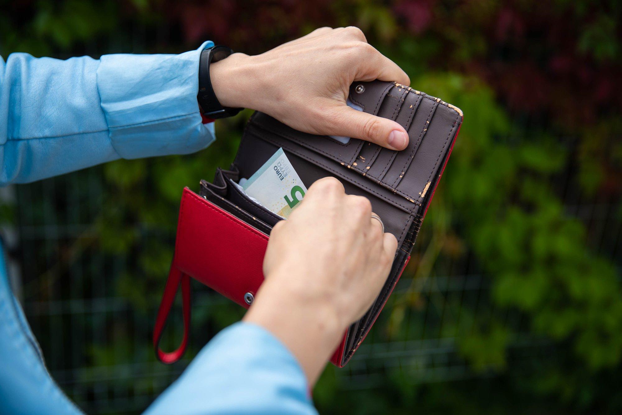 Uuring: suur osa töötajatest ei ole palgaga rahul