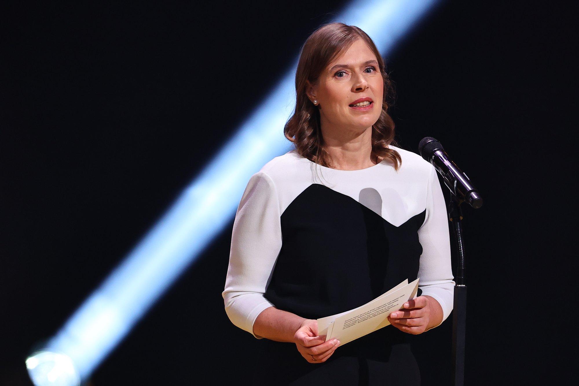 Kersti Kaljulaid avab teisipäeval Tallinna lauluväljakul heategevusliku teatejooksu