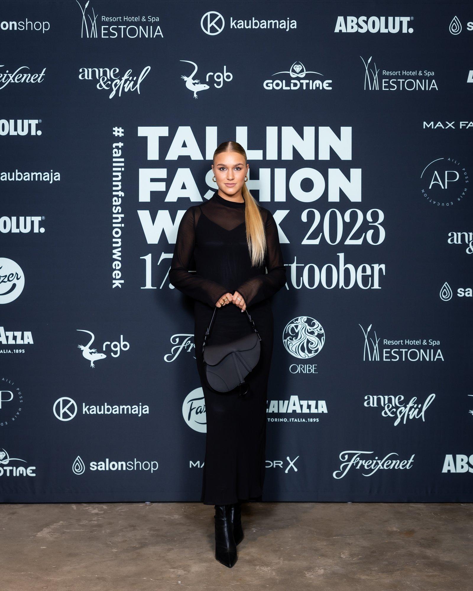 KLÕPS | Veetlev! Kelly Sildaru naudib Bali võlusid täiel rinnal