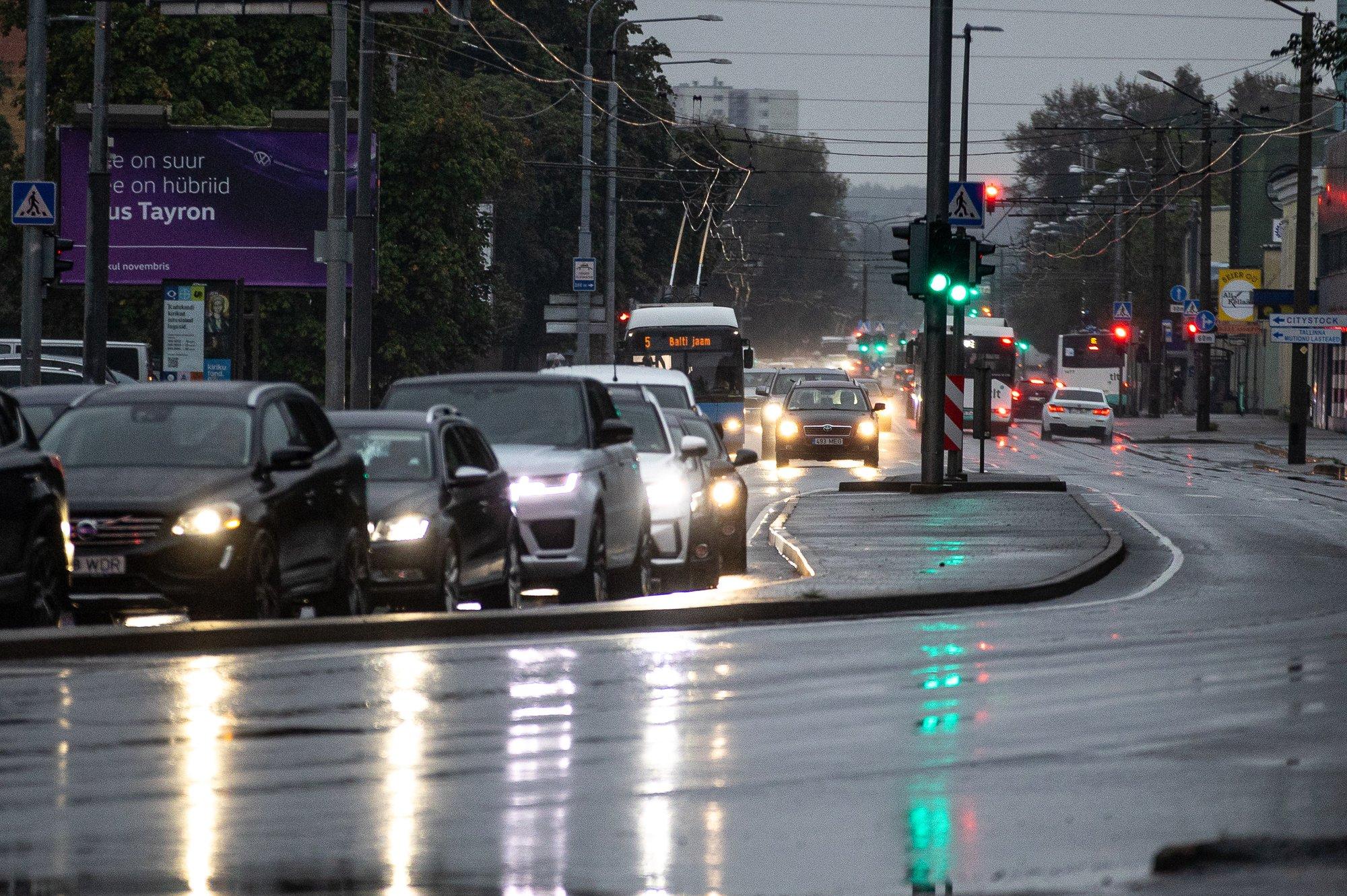 Eestlaste soov isiklikust autost loobuda on tõusutrendis