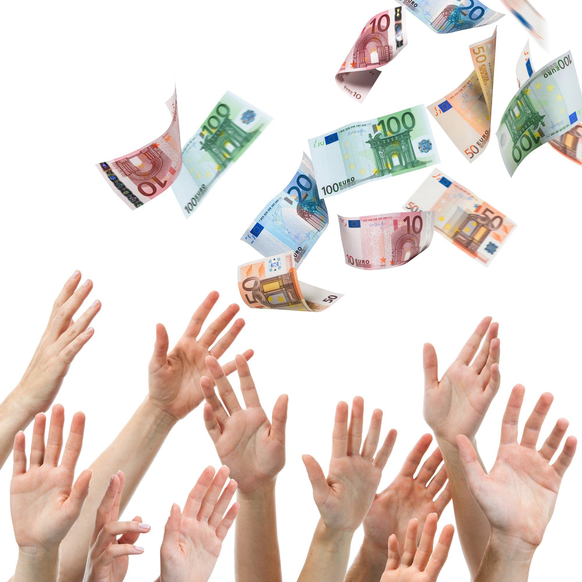 RAHASADU | Kui palju teeniks tuntud inimesed, kui nad Enefit Greeni pakkumise vastu võtaksid