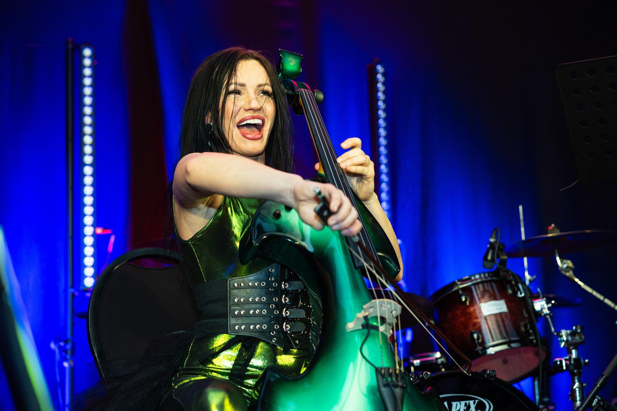 „Järgmine päev sai meist paar!“ Silvia Ilvese kergitas uue kallima kohalt saladuseloori