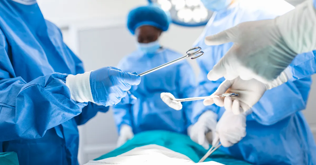 Vahel on elustamiseks vaja kohe rindkere avada