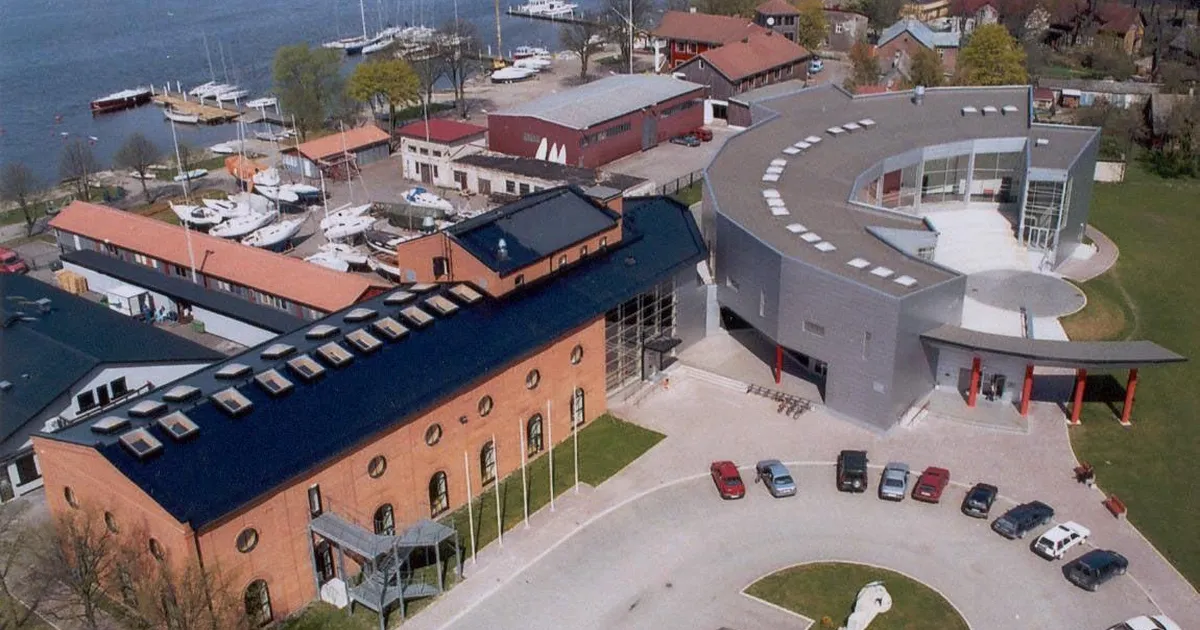 GRETE MÄNNIKUS JA KAISA RAADIK ⟩ Kuidas disainmõtlemine muudab õpetamist ja õppimist