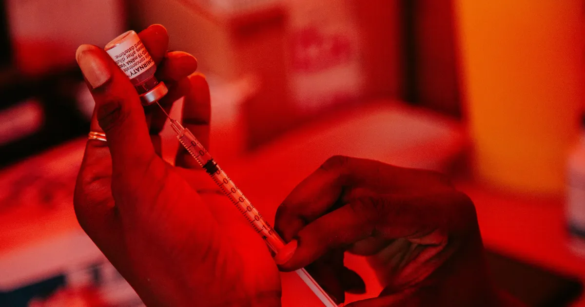 Riigikogu lükkas koroonavaktsiinide uurimiskomisjoni loomise tagasi