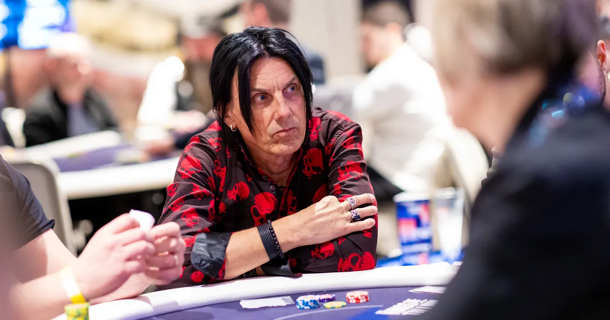 GALERII ⟩ Kellel on parim pokkerinägu? Hendrik Sal Saller tegi pokkeris kuulsustele tuule alla