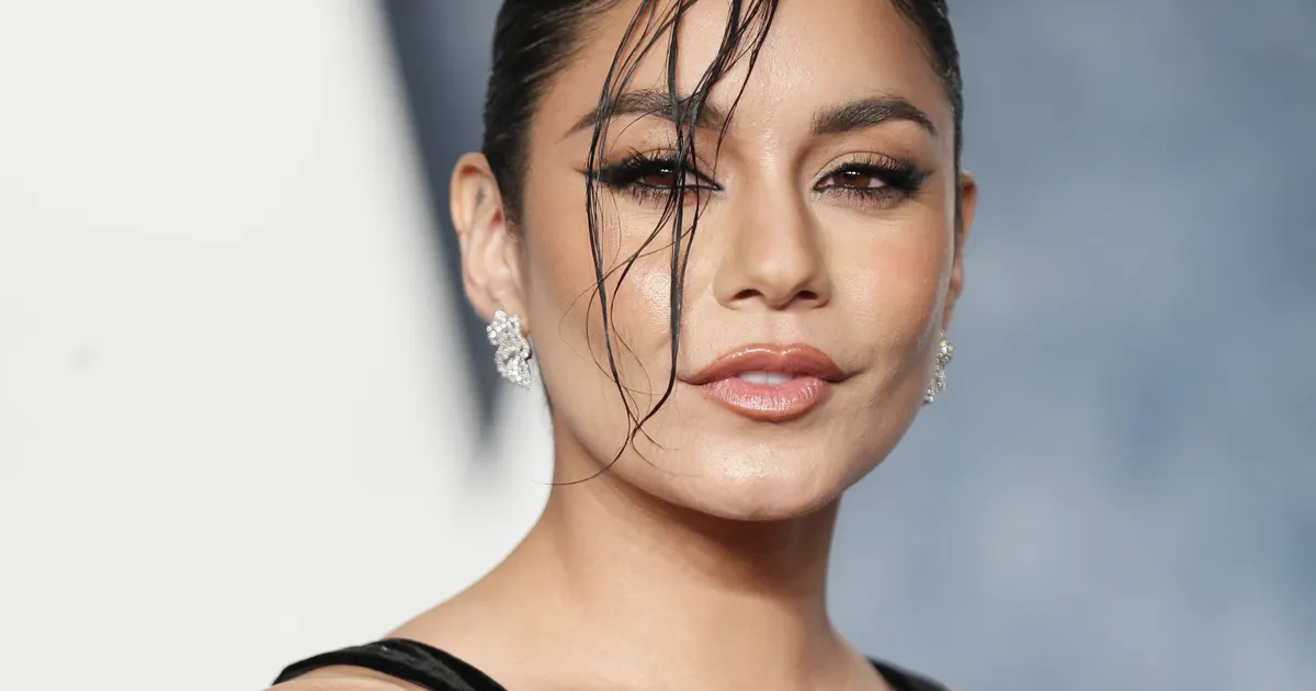 Vanessa Hudgens soovitab eneseabiraamatut, millest on kasu nii tööl kui eraelus