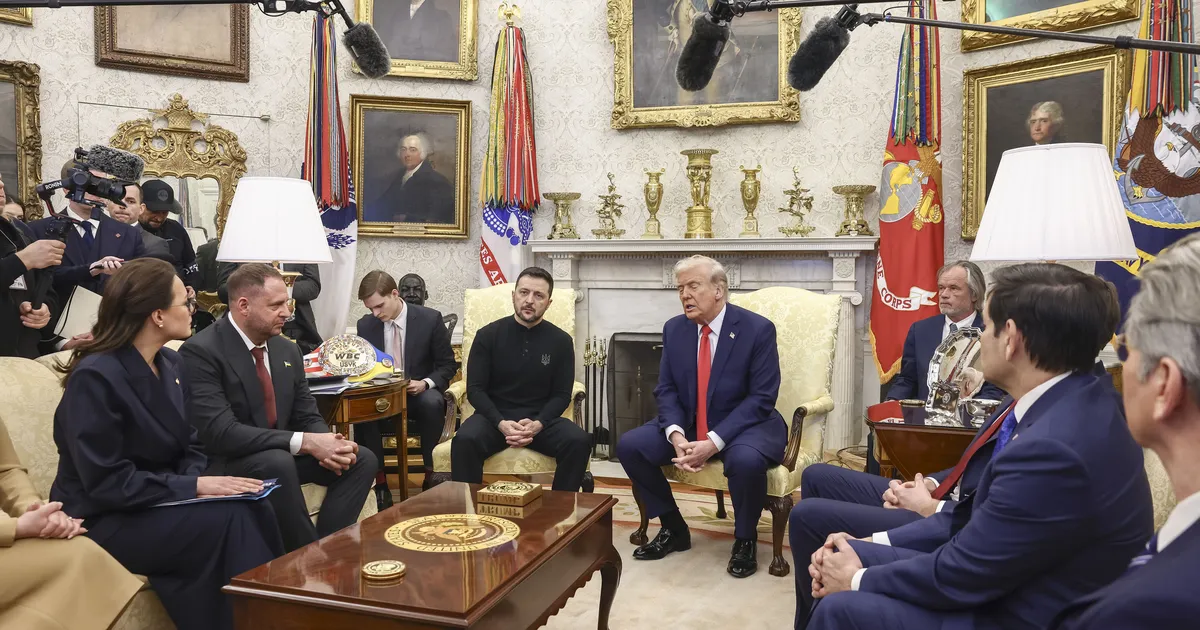 KUIDAS OMETI? ⟩ Valge maja ovaalkabinetti sattus Vene riigimeedia ajakirjanik