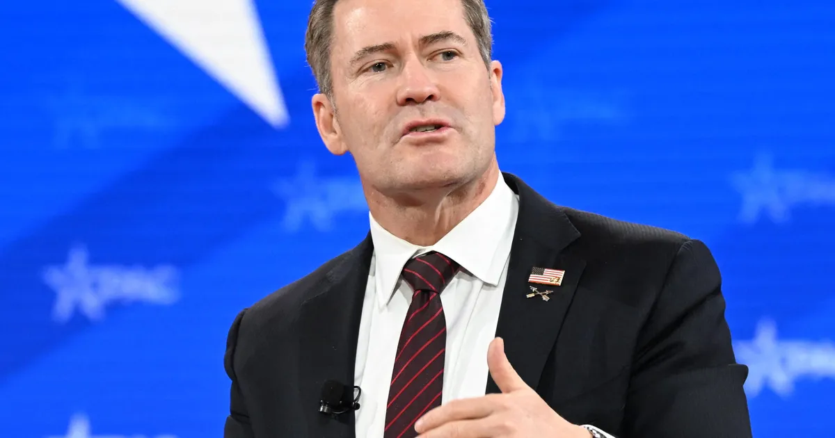 Trumpi nõunik: USA ja Venemaa peavad kõnelusi saatkondade ja sõja üle