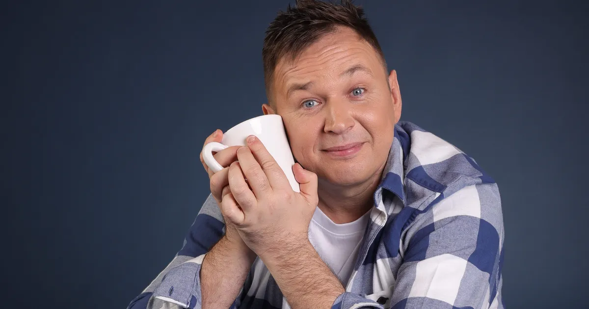 EKSKLUSIIV ⟩ Loe Kerdo Mölderi raputava elulooraamatu «Tuhat nuga selga» algust