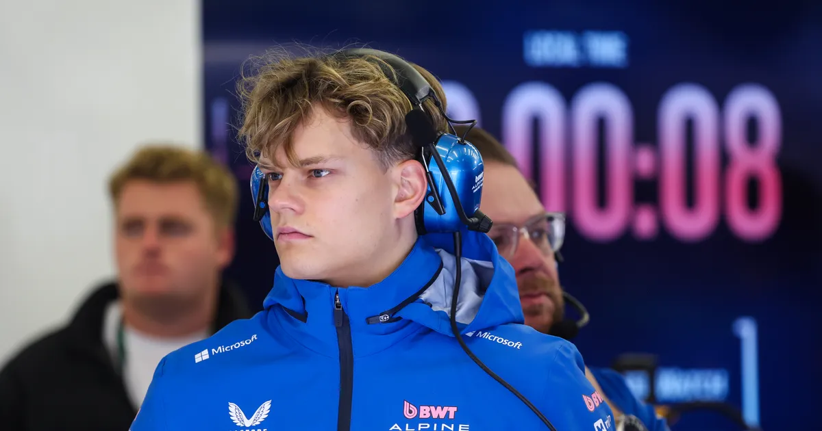 Aron testis Bahreinis Alpine'i F1-vormelit