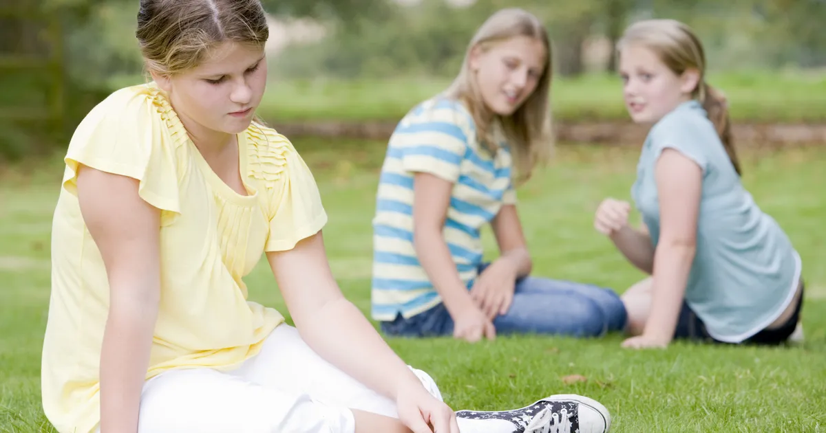 Uuring: üle poolte tüsedatest kogevad negatiivset kohtlemist