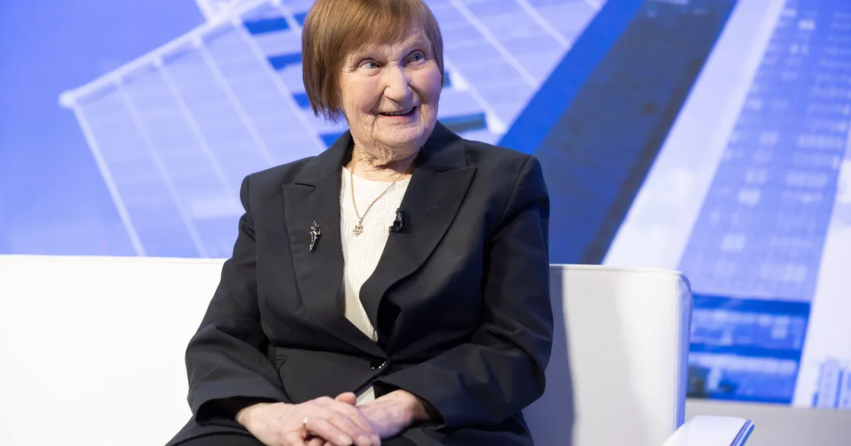 RAUDSAARE DIALOOGID ⟩ Ene-Margit Tiit: kui eestlased hoiavad enda identiteeti, on meil lootust