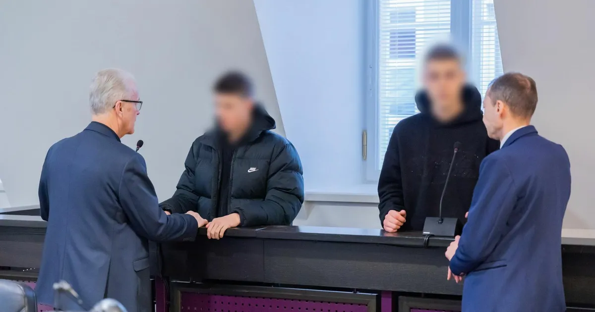 Alaealiste mõrvaprotsessis seisavad poisid silmitsi oma saatusega