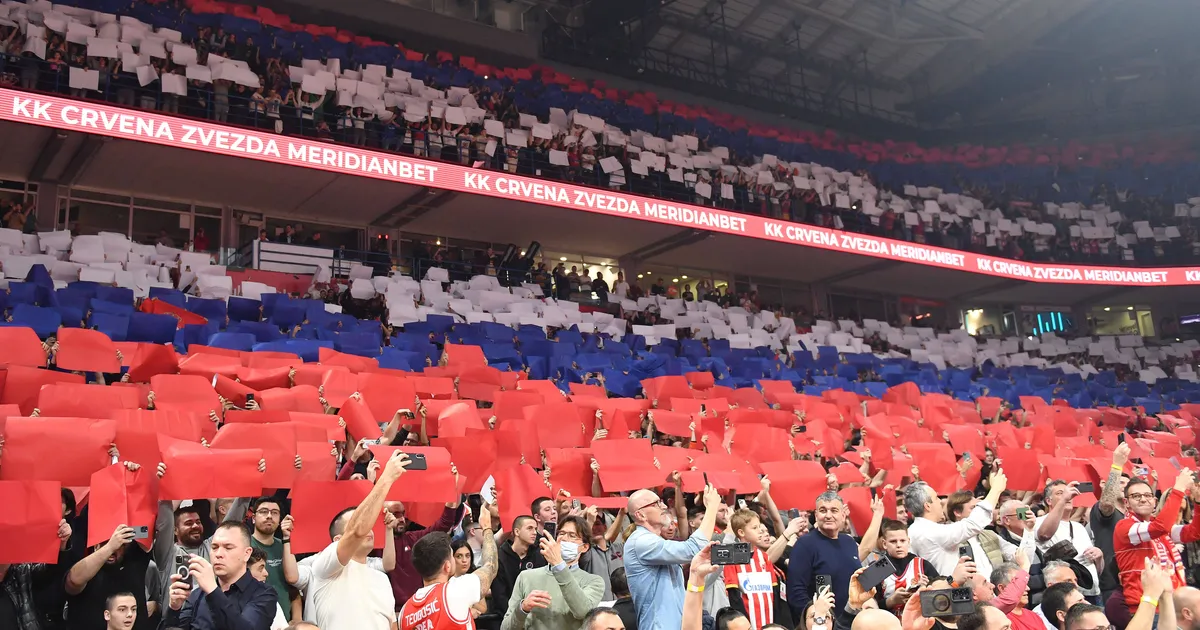 Agressorriiki ülistanud ja Žalgirise mängijaid solvanud serblased said karistada