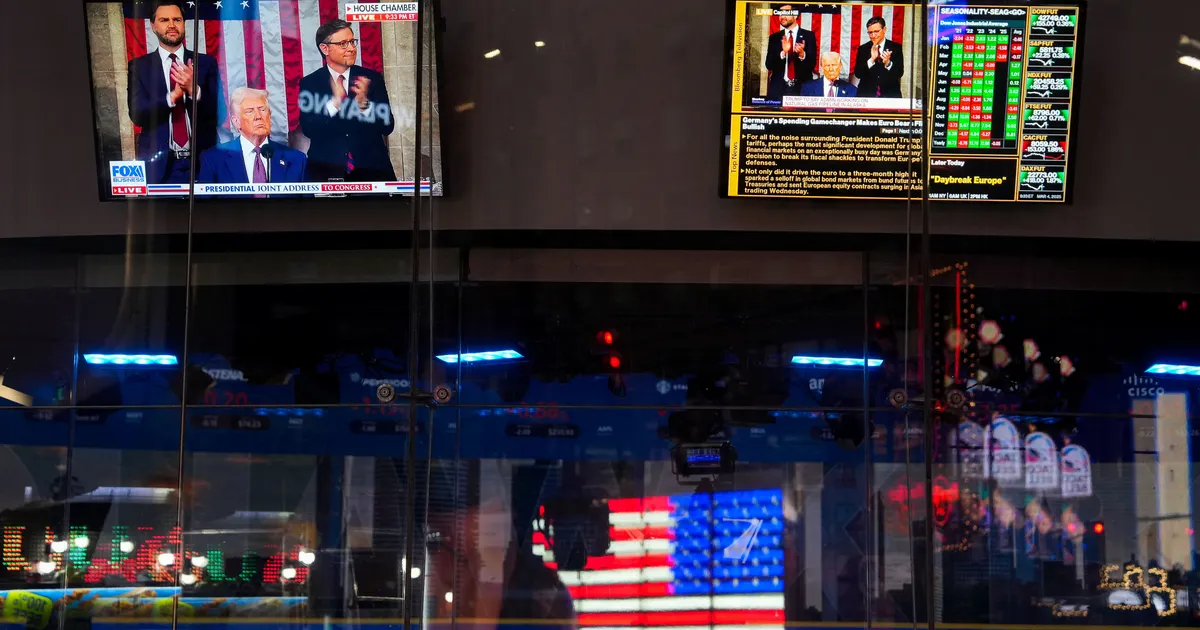 Trumpi sahmimine põhjustas USAs viimaste kuude hullema börsinädala