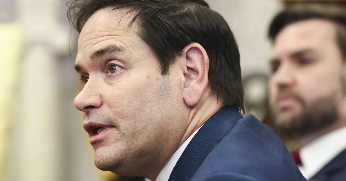 Rubio Sikorskile: keegi pole ähvardanud Kiievit Starlinkist ilma jätta