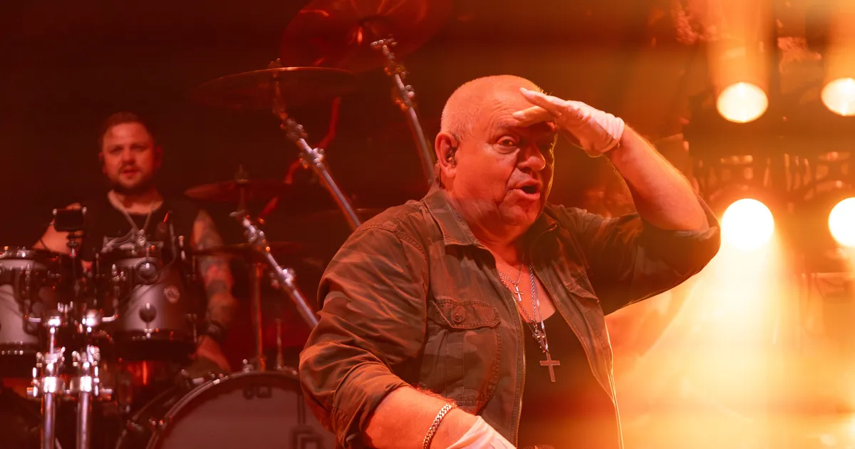 GALERII ⟩ Dirkschneider rokkis oma legendaarse albumiga Helitehaselt katuse!