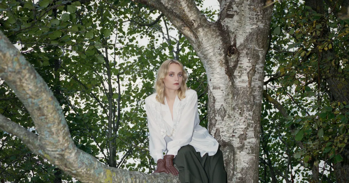 VÄRSKE ⟩ Alonette andis välja debüütalbumi “Compass”