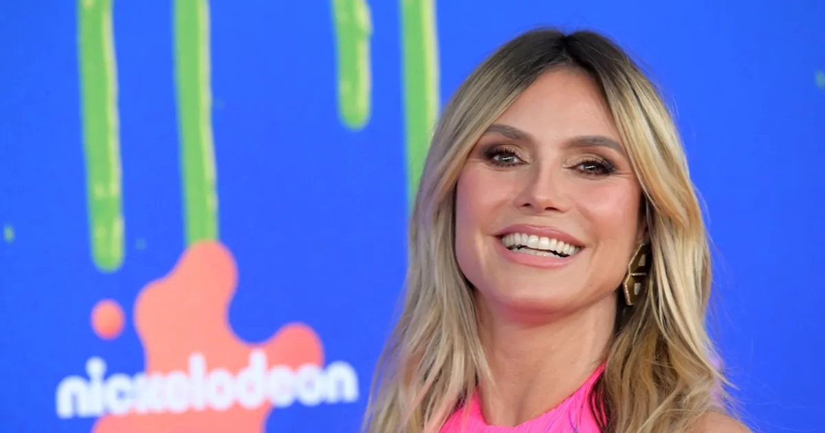 VIDEO ⟩ Heidi Klum sattus tugeva kriitika alla: «Kas 2025. aastal ikka keegi teeb veel nii?!»