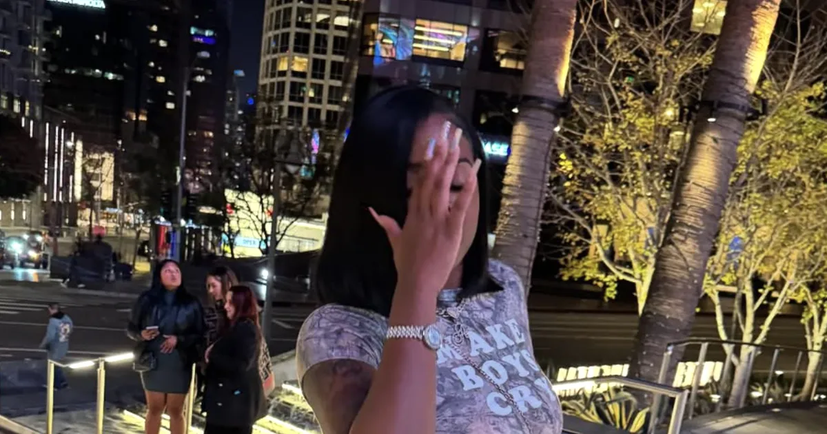 ŠOKEERIV ⟩ Tuntud suunamudija suri vaid päev enne oma 25. sünnipäeva