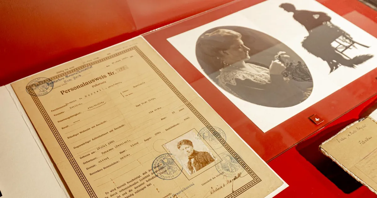 Galerii ⟩ Näitus tutvustab baltisaksa päritolu siluetikunstniku elu ja loomingut