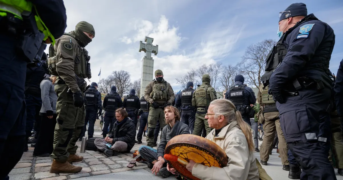 Eesti virutas haamriga ja siis virutas veel