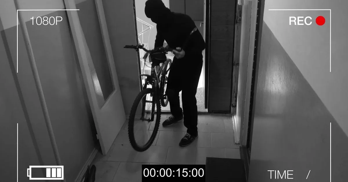 Kevad toob rattavarguste laine: need turvalisena näivad hoiukohad vargaid ei heiduta