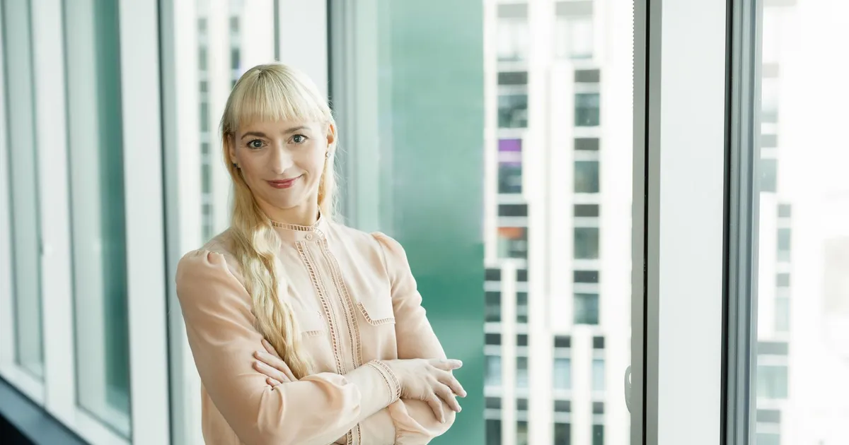 NÄDALA NÄGU ⟩ Uus luud vana tolmu keskel