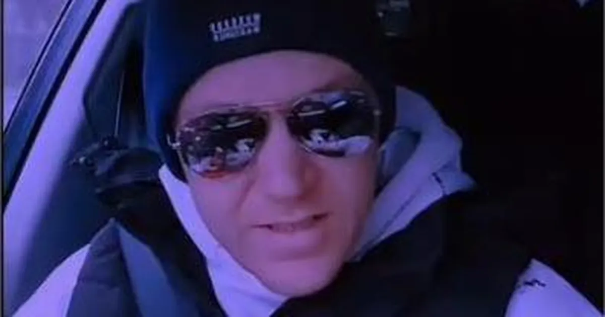 VIDEO ⟩ «Viinapudel käes, taustal mängib Tommy Cash!» Tiktokkeri käitumine autoroolis tekitab vaatajates meelehärmi