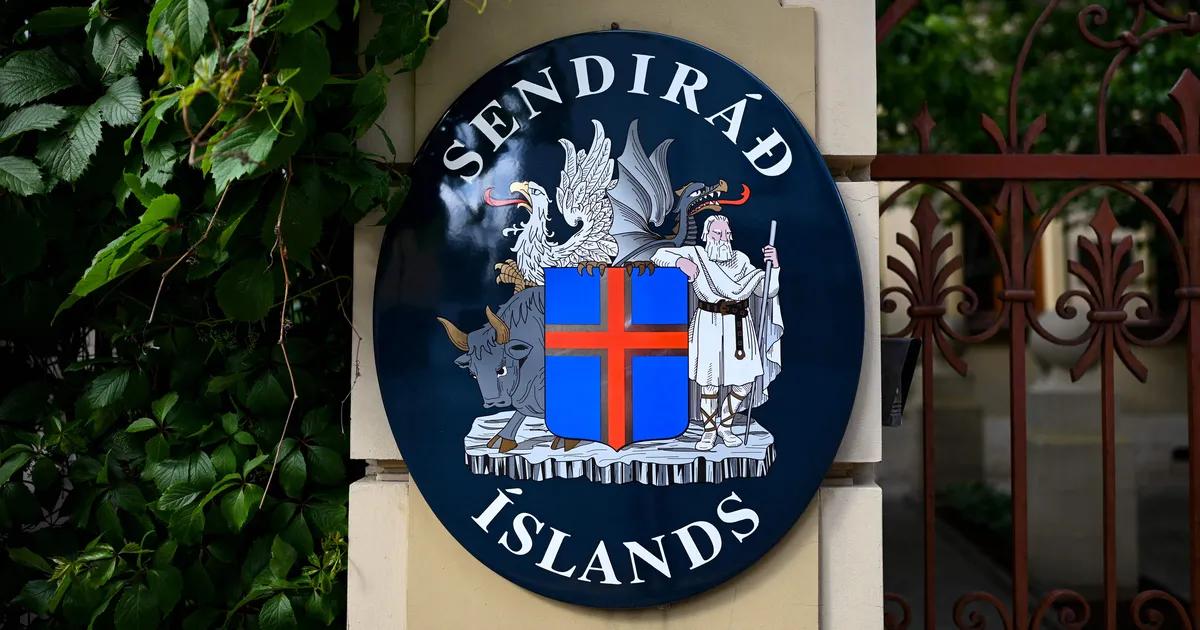 Põletusjäljed ja sissemurdmised – Islandi saatkond Moskvas suleti hirmutamise järel