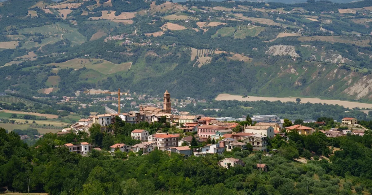 Kodu kohvitassi hinna eest? See Itaalia linn pakub ajaloolisi maju ilma konksudeta!