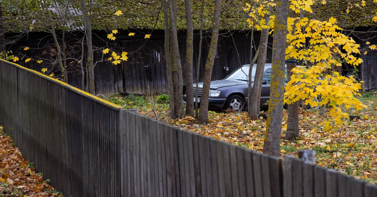 Riik hakkab liiklusregistrist kustutama surnutele kuuluvaid sõidukeid