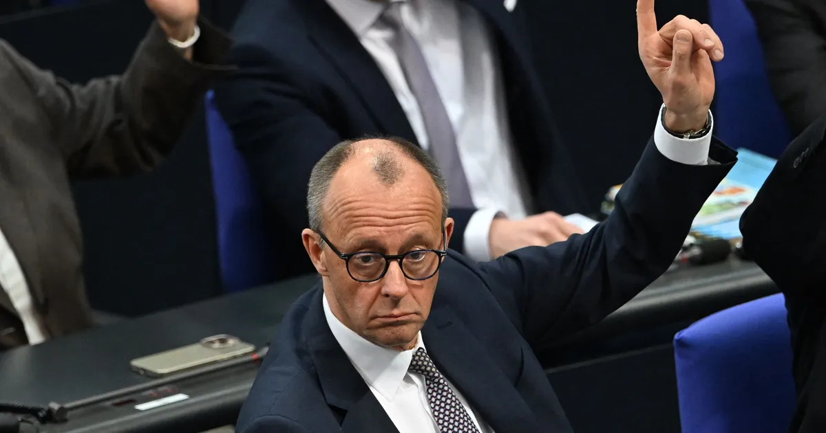 Saksa seadusandjad kiitsid heaks tohutu kaitse- ja taristukulutuste paketi