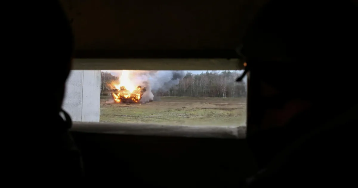 Balti kaitsevööndi valmimine hilineb Hanno Pevkuri käe all