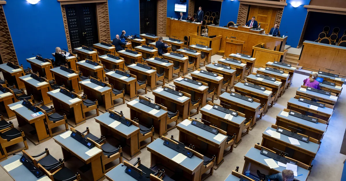 OTSEPILT ⟩ Riigikogu infotunnis annavad aru Michal, Pakosta ja Keldo