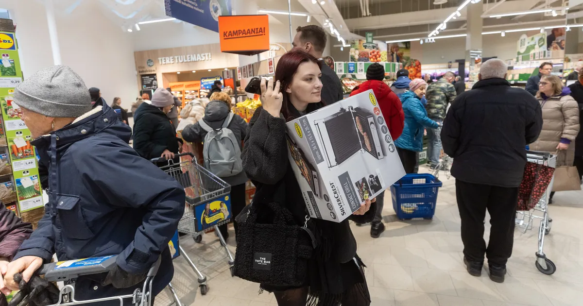 GALERII ⟩ Lidli avamine T1 keskuses tõi kohale rahvamassid