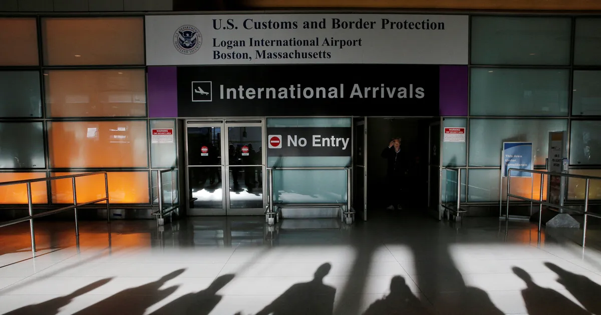 REISIHOIATUS ⟩ Trumpi sarjanud Prantsuse teadlane saadeti USA lennujaamast tagasi, mitu sakslast on piiril vahistatud