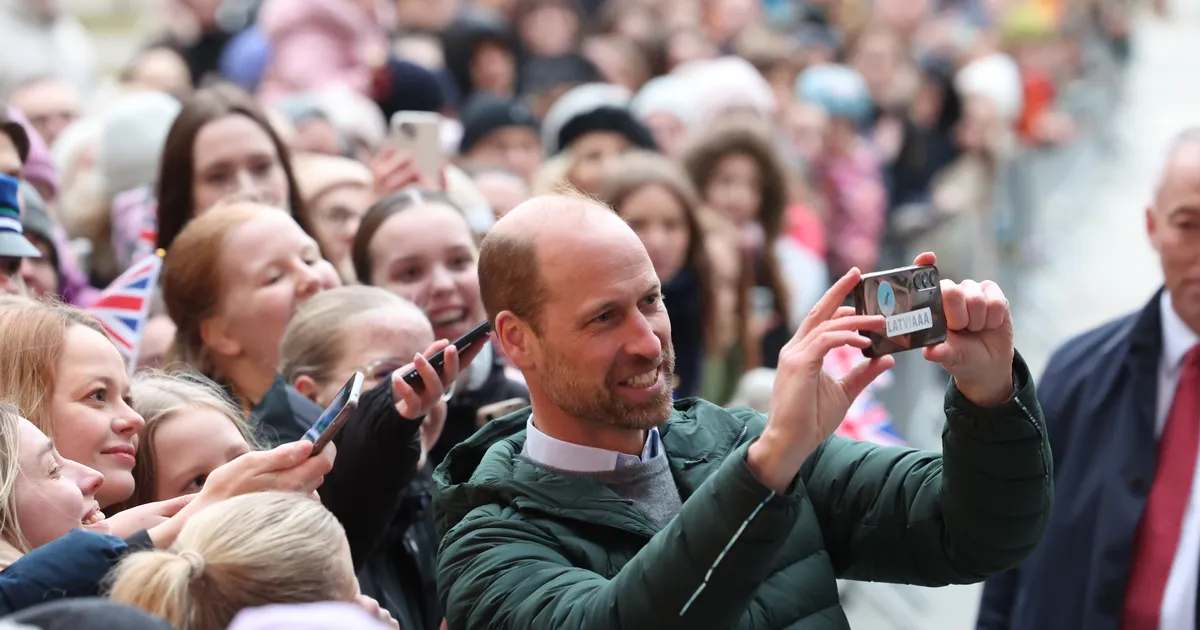 GALERII ⟩ Prints William külastas Sunly kontorit ja kohtus Telliskivi kvartalis linnarahvaga