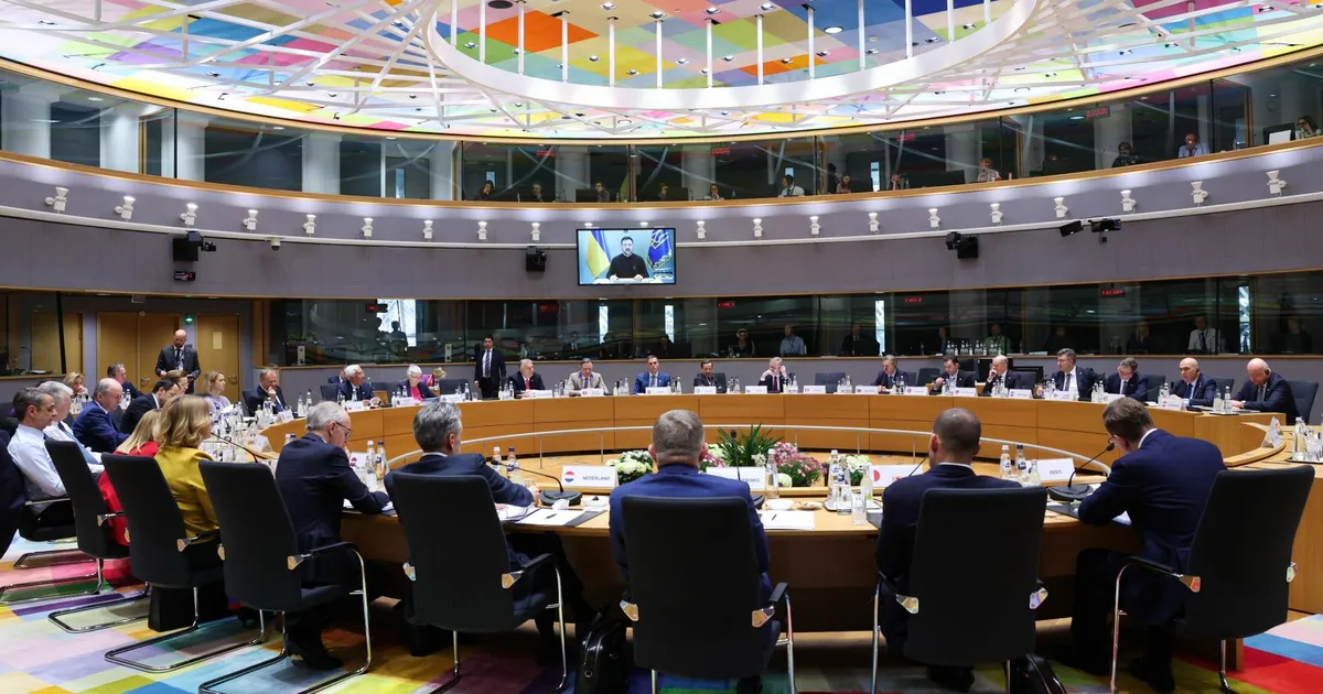 Ülemkogu hakatuseks kõlas kaitsekulude tõstmise vaim