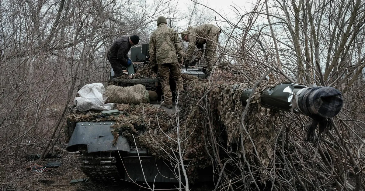 POSTIMEES UKRAINAS: Vene sõdurid ründavad keelatud võtetega