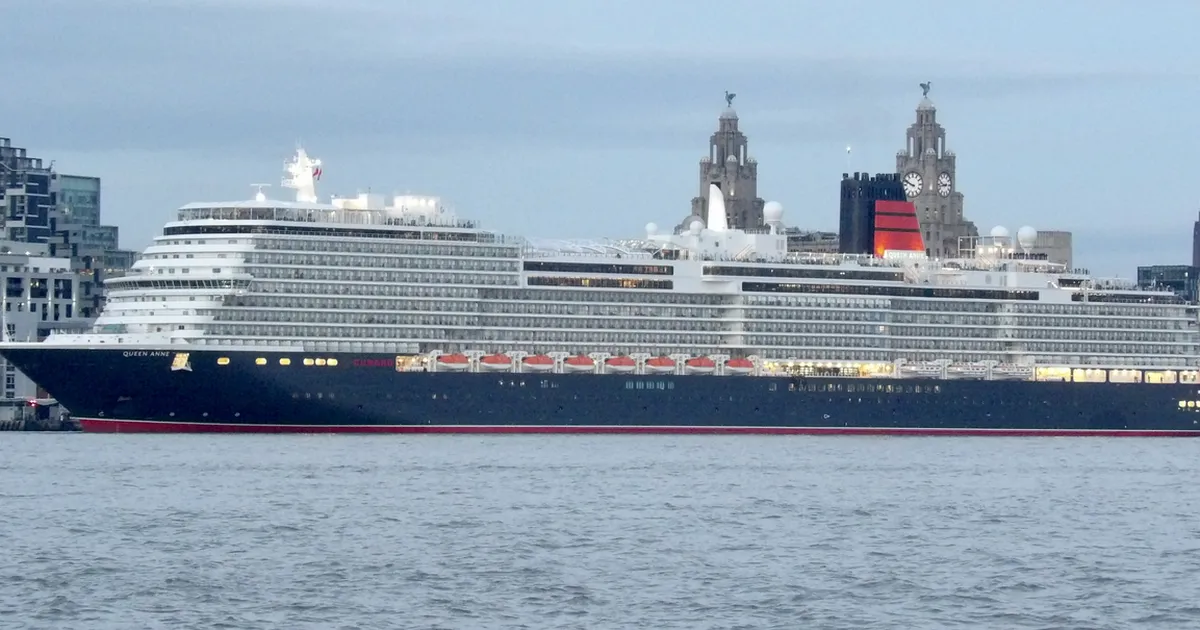 Kruiisilaev pimendati piraatide eemalhoidmiseks