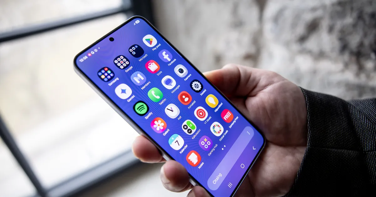 ARVUSTUS ⟩ Sammhaaval tehisaru harutamas: mida Samsungi uus telefon Galaxy S25 teha oskab?