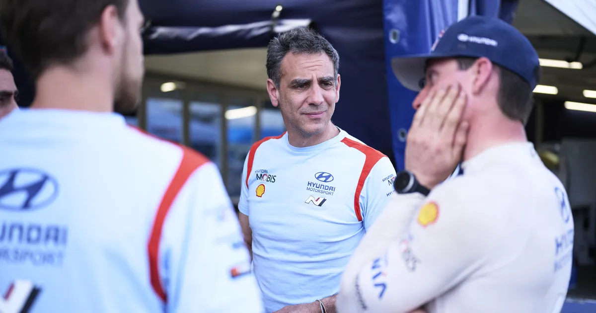 Abiteboul: peame Tänakule ja Neuville'ile andma kõik, et nad Evansi kinni püüaks