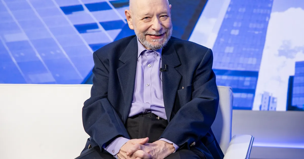 RAUDSAARE DIALOOGID ⟩ Jüri Adams: Eesti iseseisvumine oli väga omamoodi