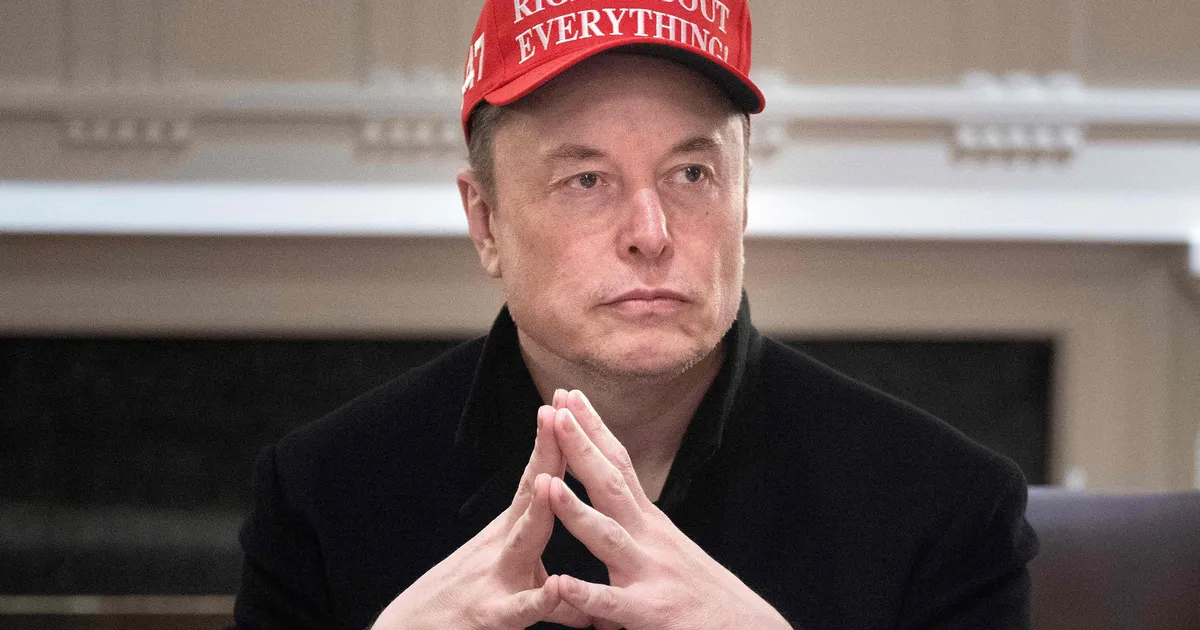 Elon Musk noris X-is populaarse mängukontoga tüli ja jäi häbisse