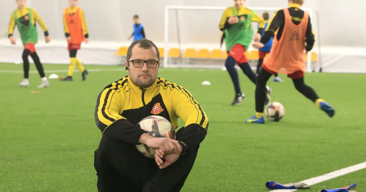 Facebook loopis Tartu jalgpalliklubile kuude kaupa kaikaid kodaratesse