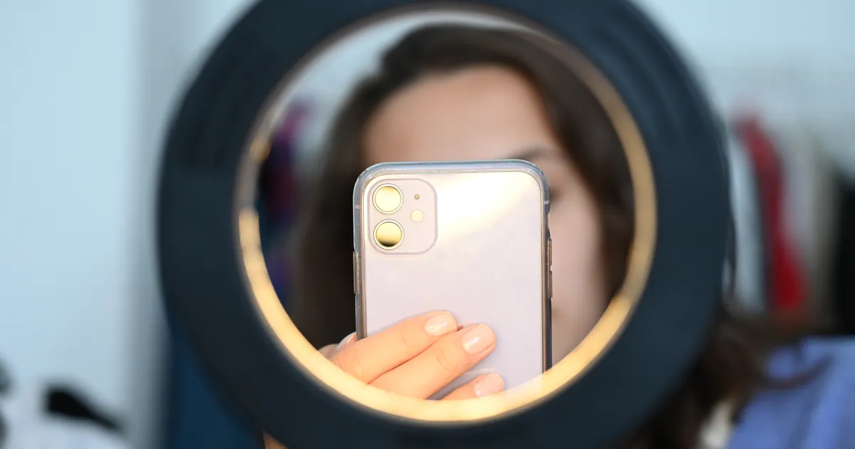 Ohtlik elu telefonis: õnneotsing Instagramis viib tüdruku meeleheitele