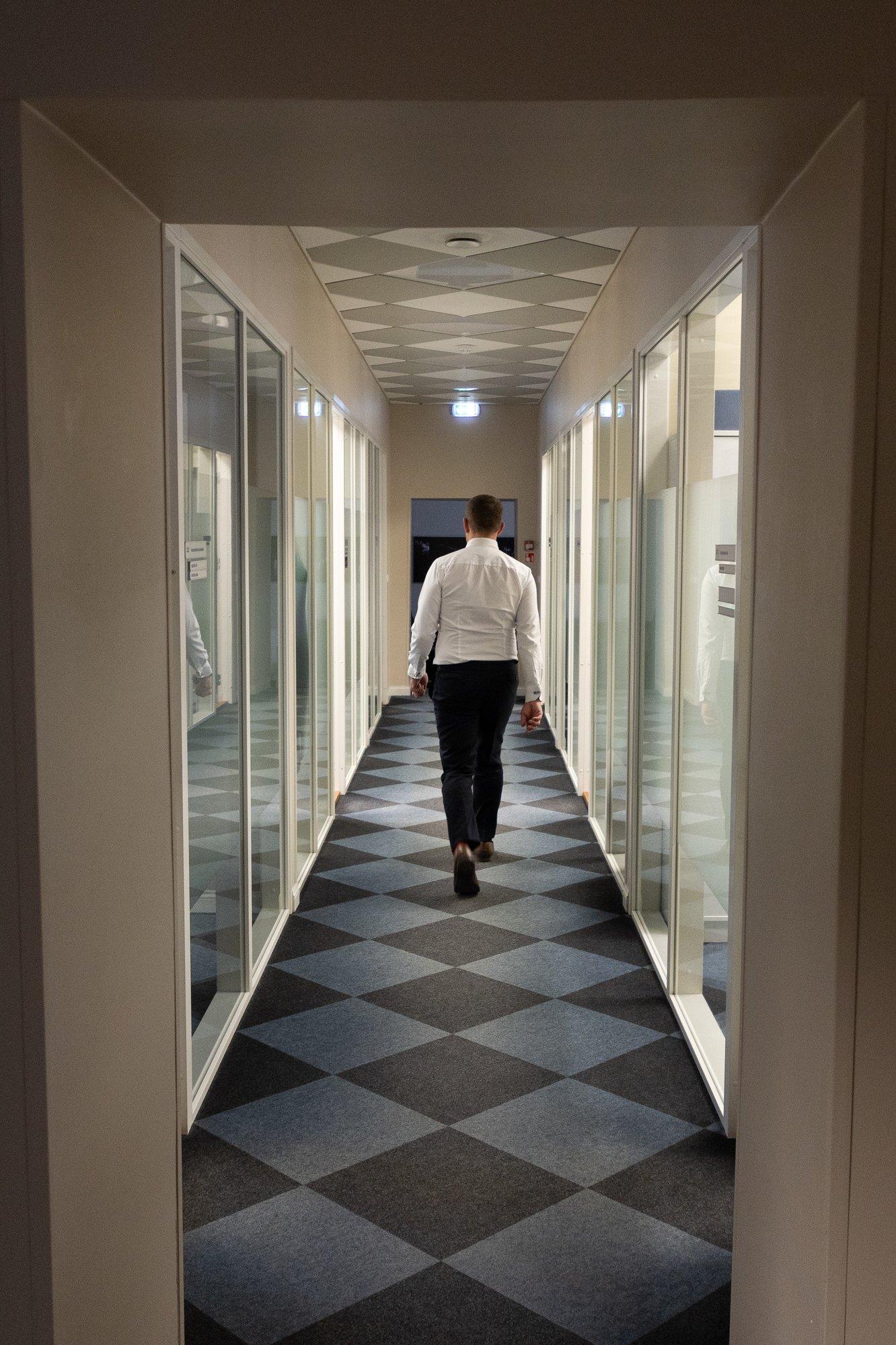 FOTOD | Lauri Läänemets pakkis siseministeeriumis kodinad kokku: liiga palju kaste võtsin kaasa